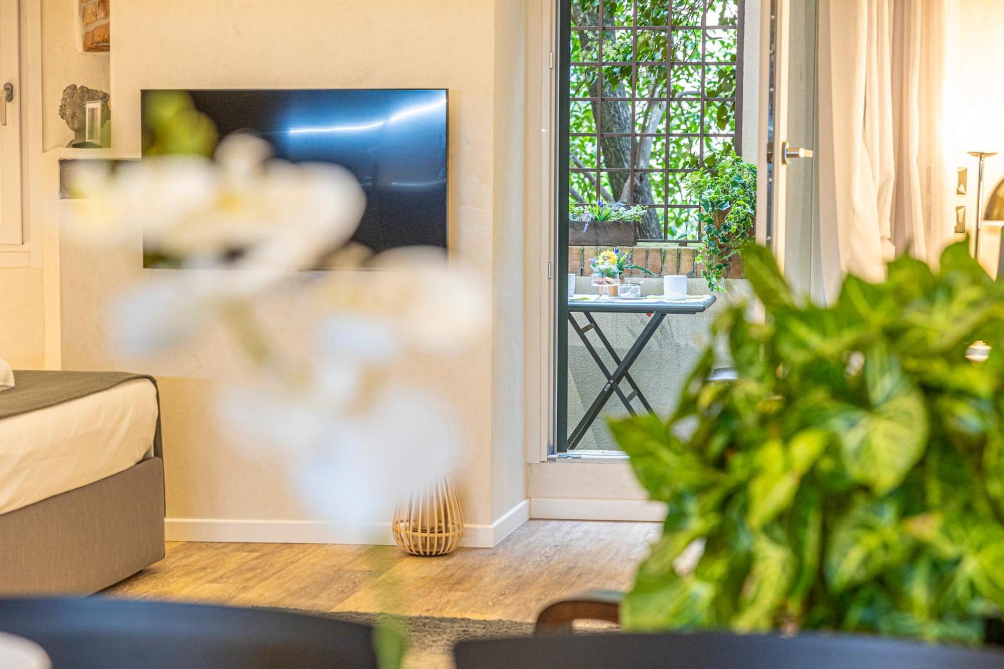Orti Manara Design Apartments Верона Экстерьер фото